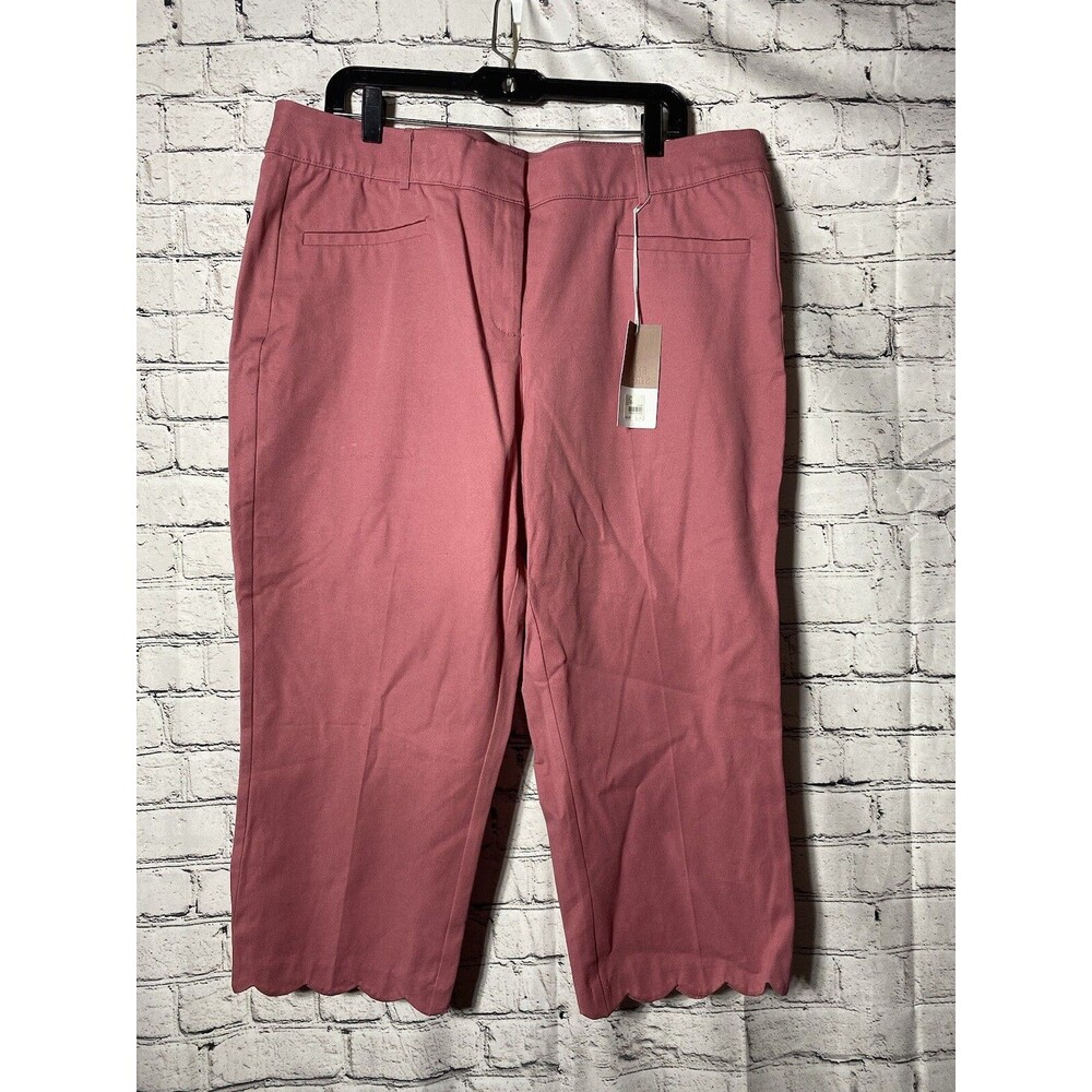 Lane Bryant The Allie Slim Crop Scalloped Ham, Rose Pants Size 18R